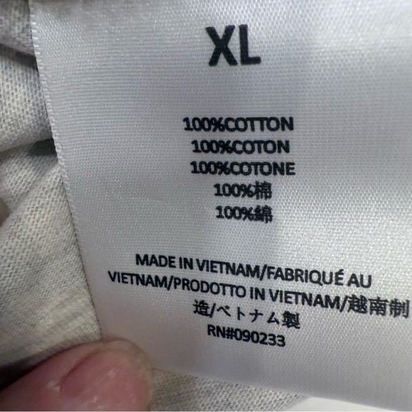 Fear of God Essentials Light Oatmeal Short Sleeve T-Shirt Size XL NWT - Picture 5 of 7